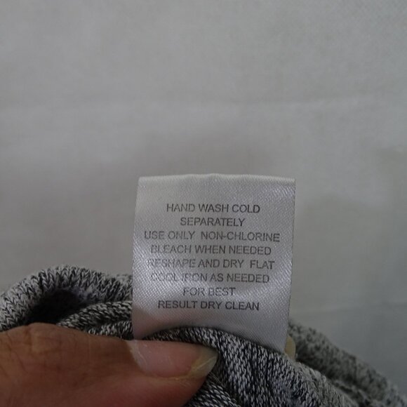 Hippie Rose Heather Gray Aztec Print Knit Top Women Size M Dolman 3/4 Sleeve - Picture 7 of 10